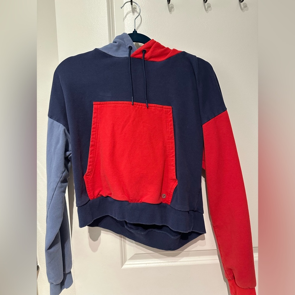 BUFFBUNNY cropped hoodie